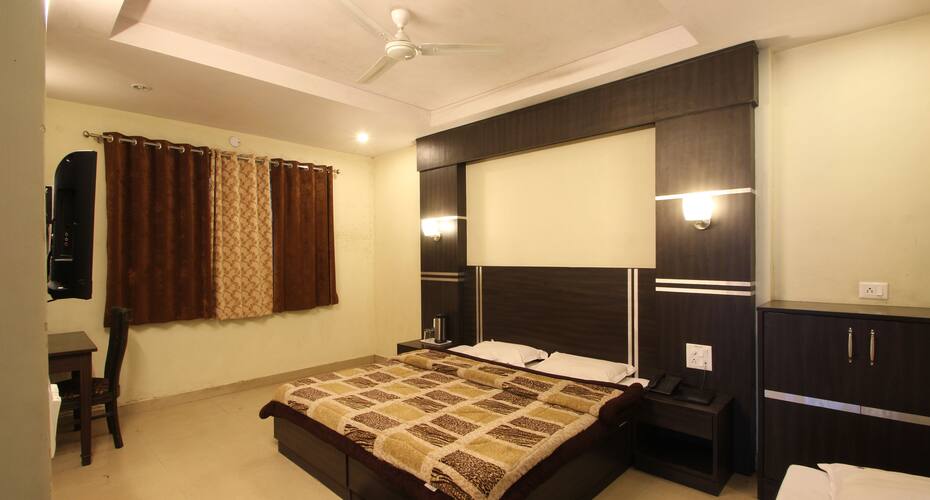 Hotel Himalayan Breeze, Mussoorie 5